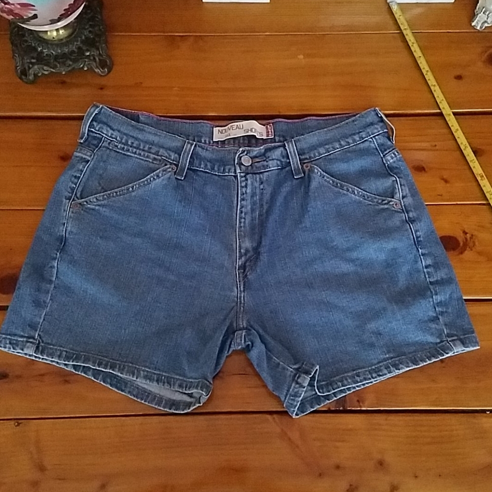 Retro 90's Levi's Size 14 Denim Shorts